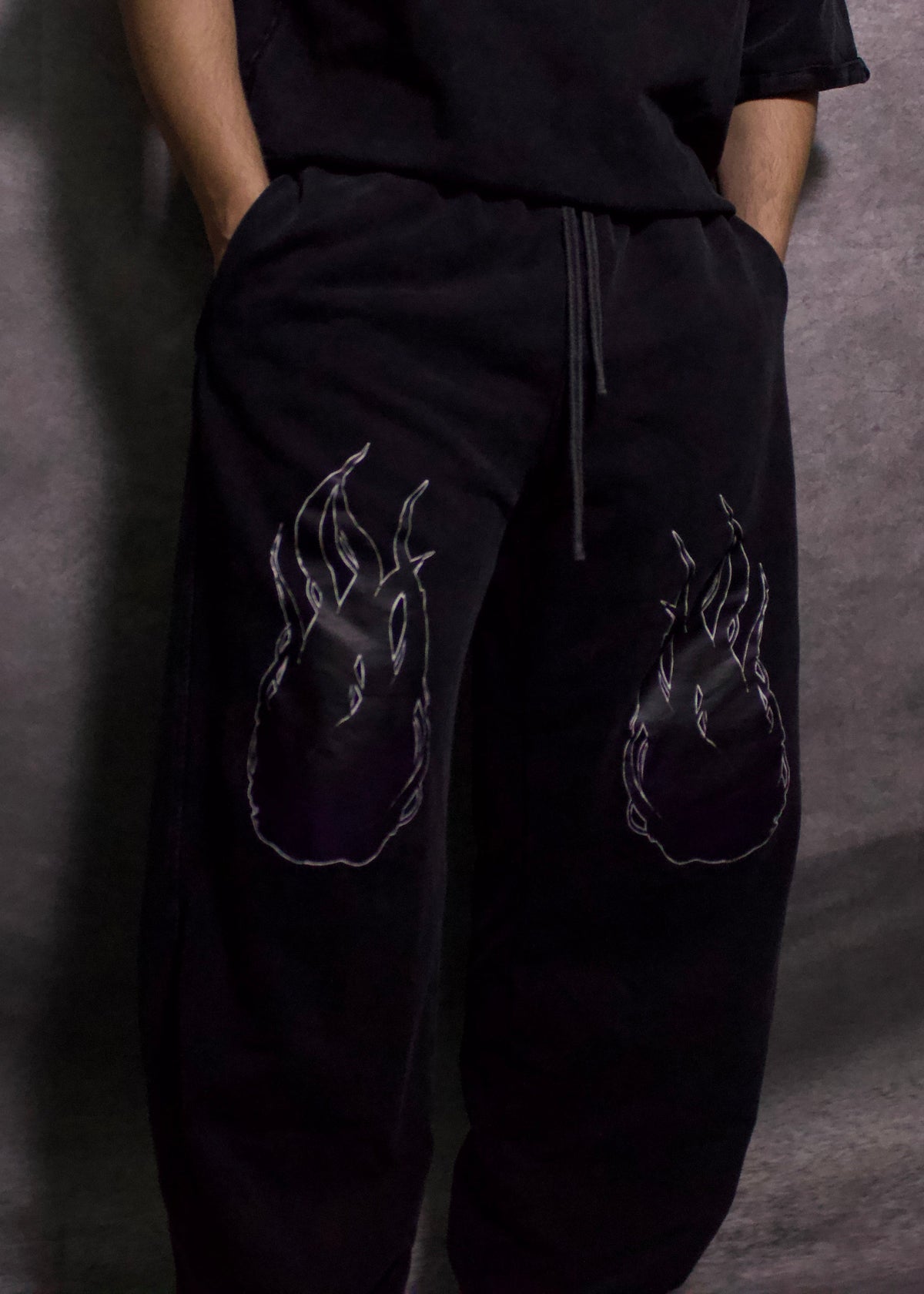 PATH OF SHADOWS sweatpants